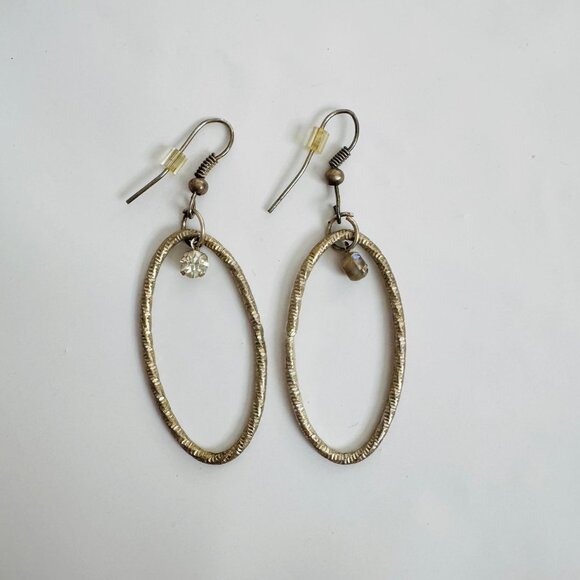 Vintage textured oval hoop dangling earrings - Picture 1 of 4